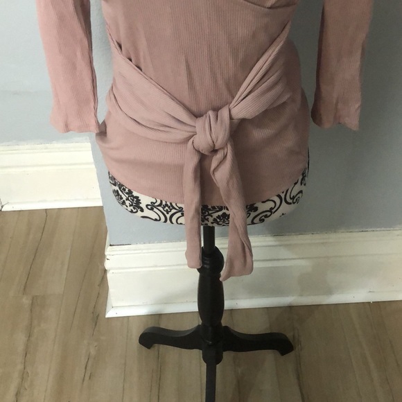 Pink wrap 🔝 👚 - Picture 2 of 7